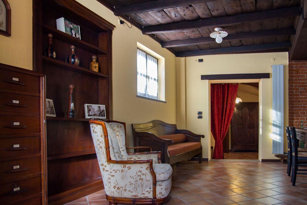 Casa Del Grande Vecchio Bed and Breakfast Airasca Εξωτερικό φωτογραφία