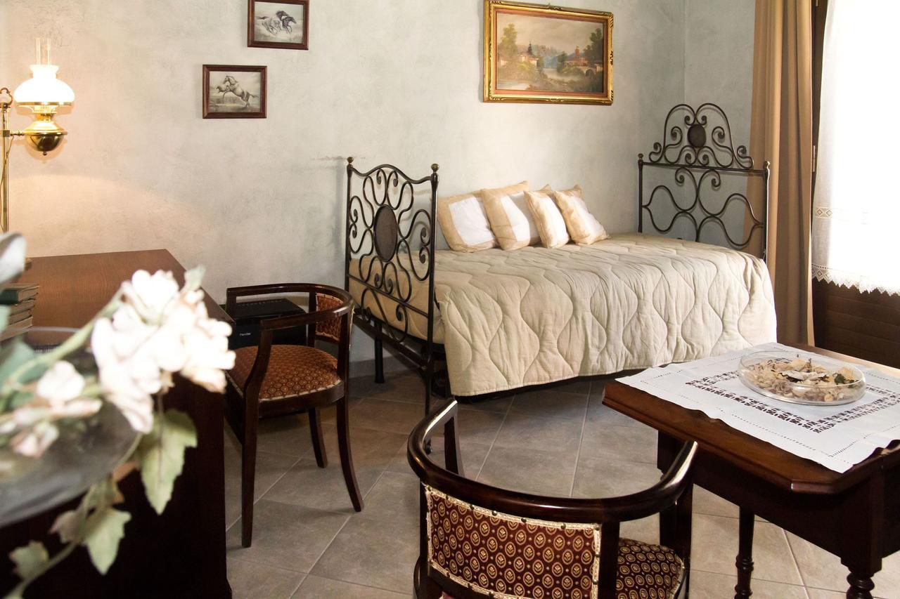 Casa Del Grande Vecchio Bed and Breakfast Airasca Εξωτερικό φωτογραφία